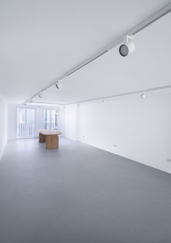 Spacious Multi-level gallery space