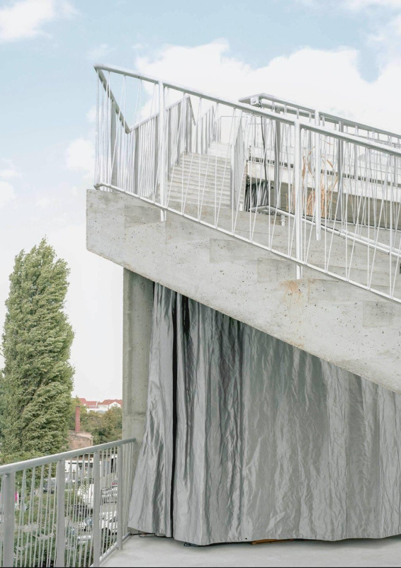 LOBE SPACE GARDEN TERRACE ROOFTOP BRUTALIST