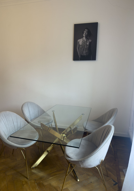 Enchanting fashion space in the centre of milan