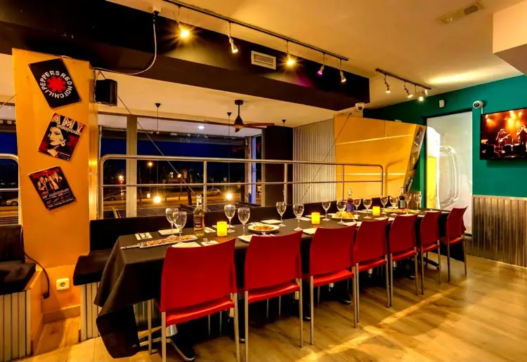 ESPACIO PARA FIESTAS PRIVADAS - RODAJES