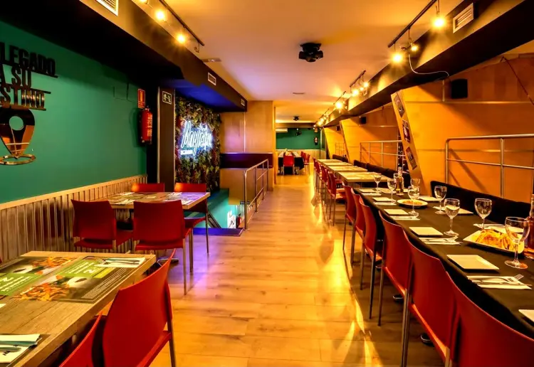 ESPACIO PARA FIESTAS PRIVADAS - RODAJES