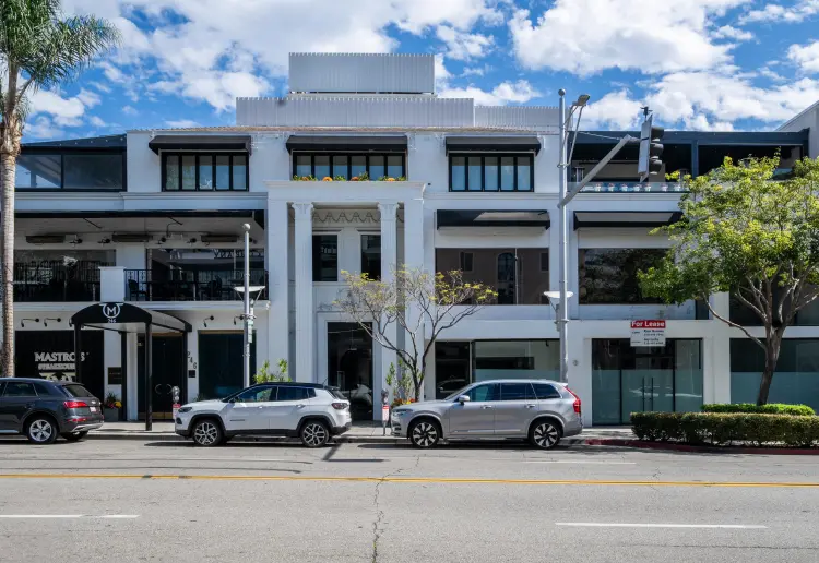±10,500 SF Beverly Hills Flagship Pop-Up | Golden Triangle at 238 N. Canon Drive