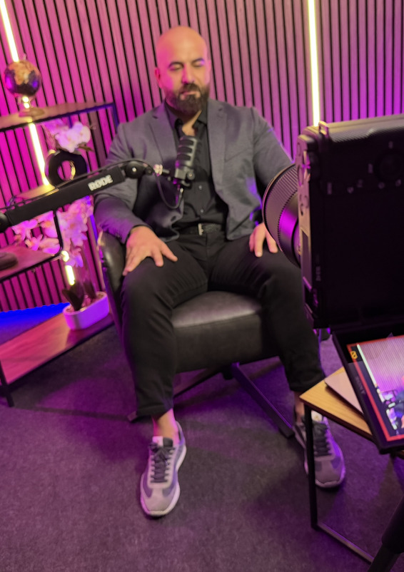 Luxe Video- & Podcaststudio in Amsterdam (Inclusief Apparatuur)