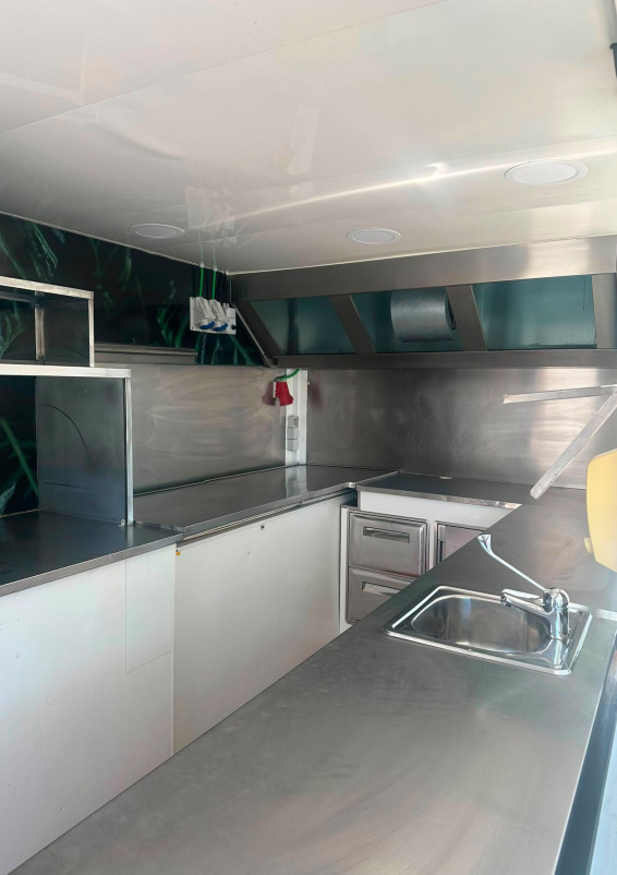 Foodtruck to Rent