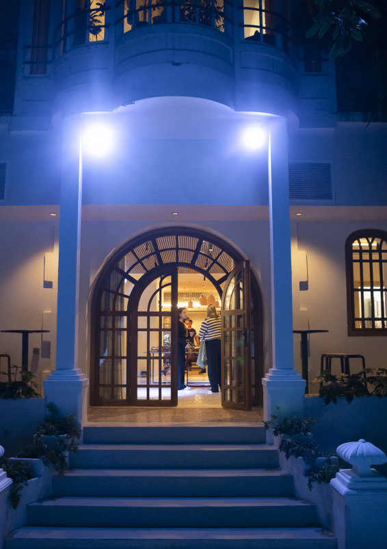 Singular Event Space in the Heart of Valencia
