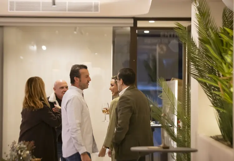 Singular Event Space in the Heart of Valencia