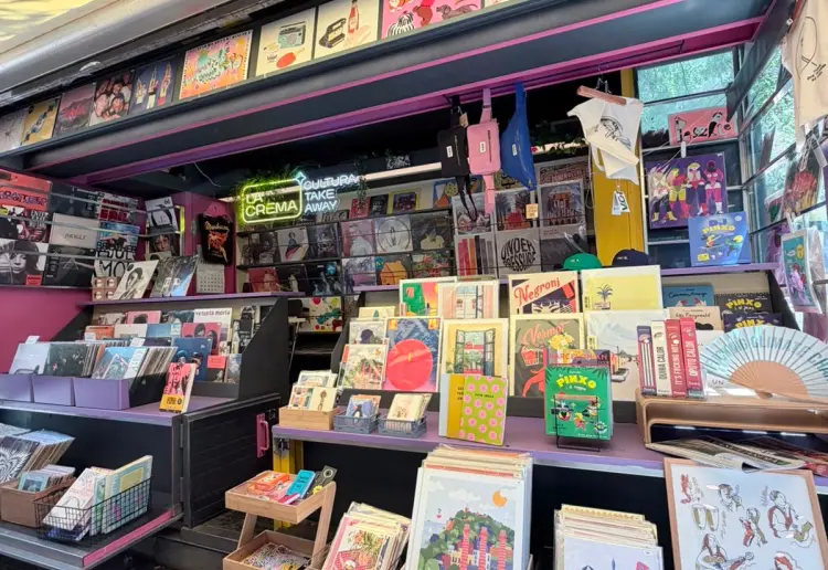 Kiosk Cultura Take Away — Pop-up & Brand Activation Space