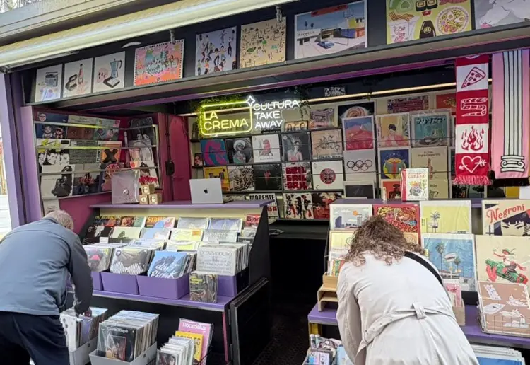 Kiosk Cultura Take Away — Pop-up & Brand Activation Space