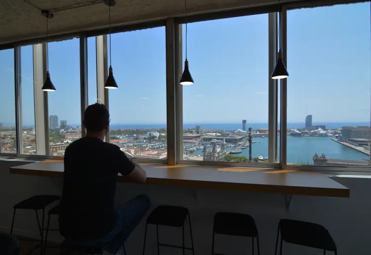 EL SKYLINE DE BARCELONA COMO ESCENARIO DE TU PRÓXIMO EVENTO
