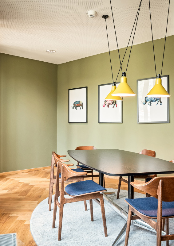 Private meeting room (MR 0.1)