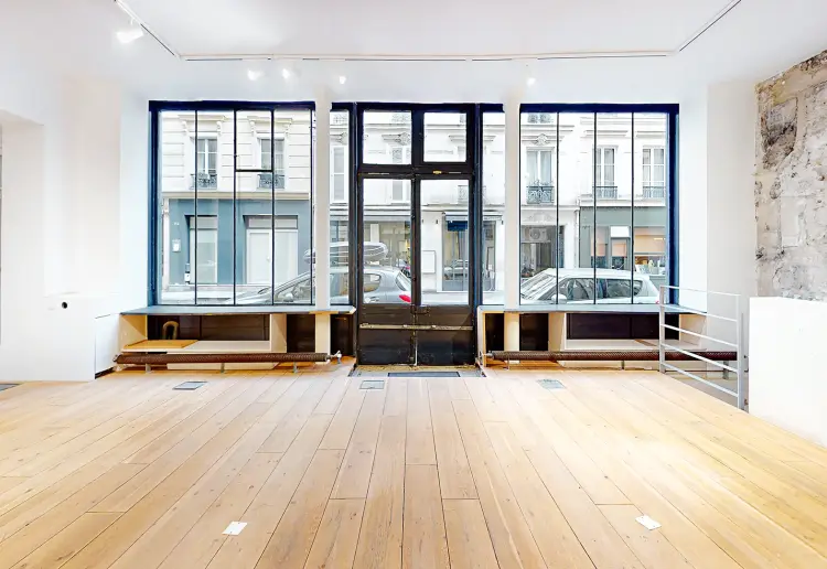 Le showroom vitrine, rue des Tournelles