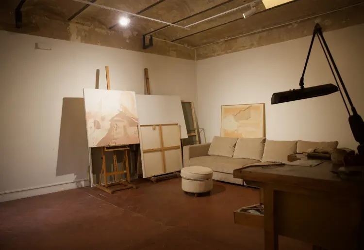 Tarima, estudio.