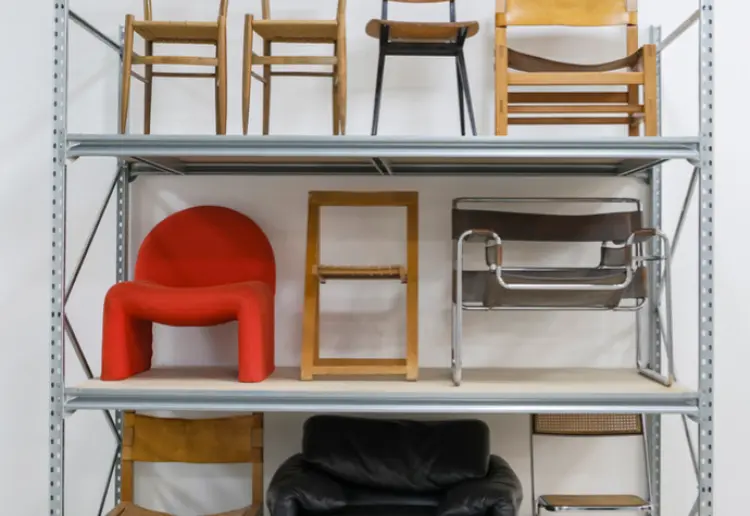 Studio 55 est un espace de 250 m² entièrement dédié à la production photo et vidéo, situé aux portes