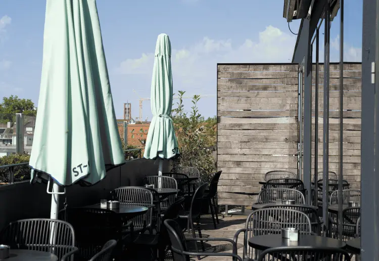F32 Rooftop Bar