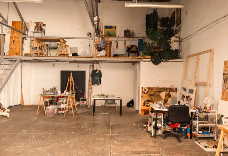 Art Warehouse with Beautiful Patio