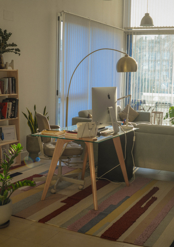 Luminoso y amplio dúplex loft con grandes ventanales de 6 m de alto y terraza