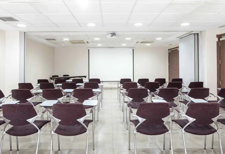 Sala de reuniones Viena Capellanes