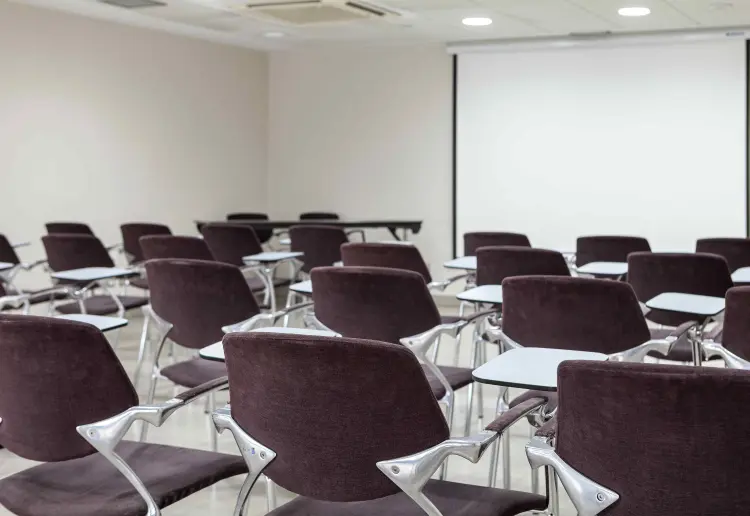 Sala de reuniones Viena Capellanes