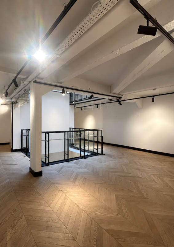 Ce lieu polyvalent accueille des projets variés dans une atmosphère prestigieuse et confidentielle.