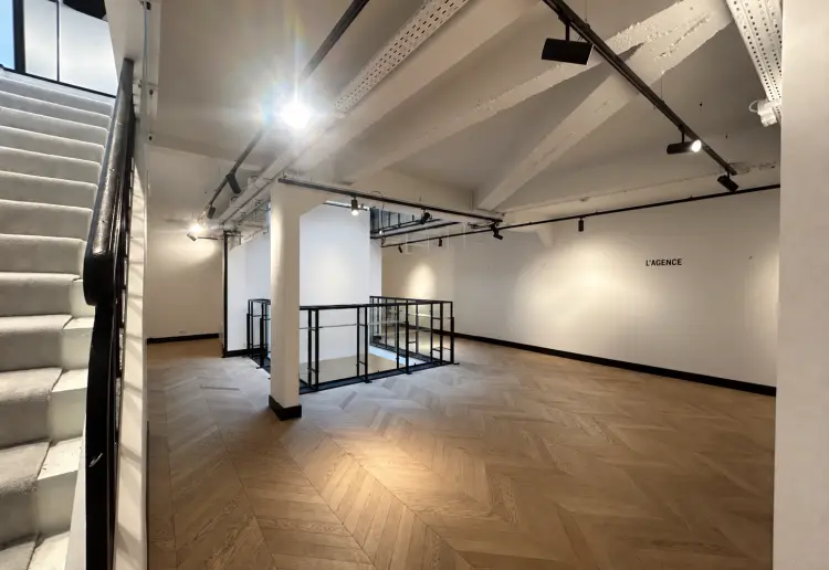 Ce lieu polyvalent accueille des projets variés dans une atmosphère prestigieuse et confidentielle.