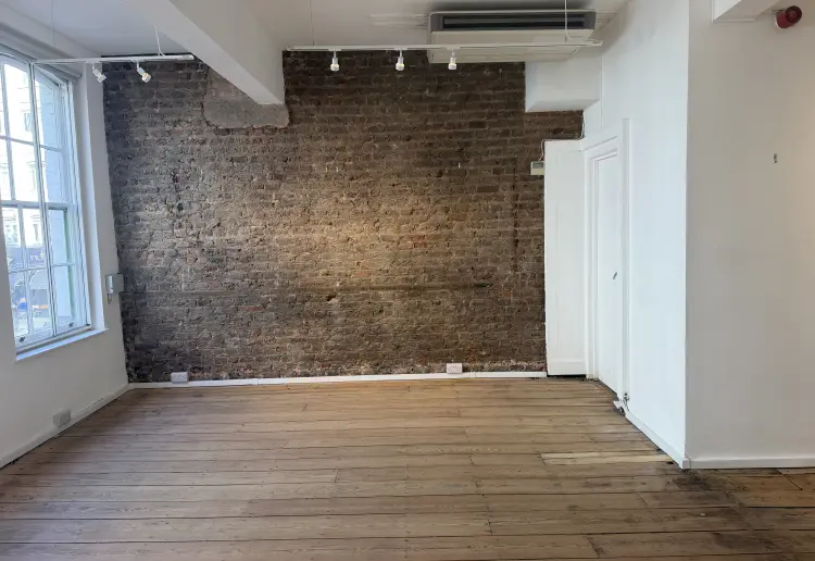 Loft Style Gallery Space in Prime Soho