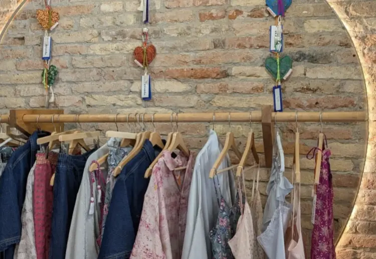 large windowed street level showroom with vintage vibe in barcelona city center