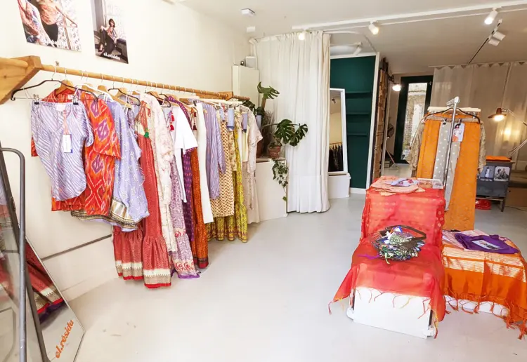 large windowed street level showroom with vintage vibe in barcelona city center