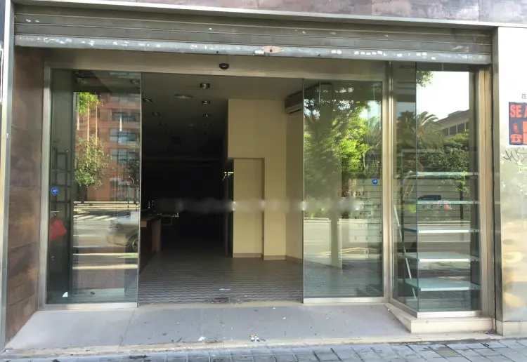 Gran local comercial