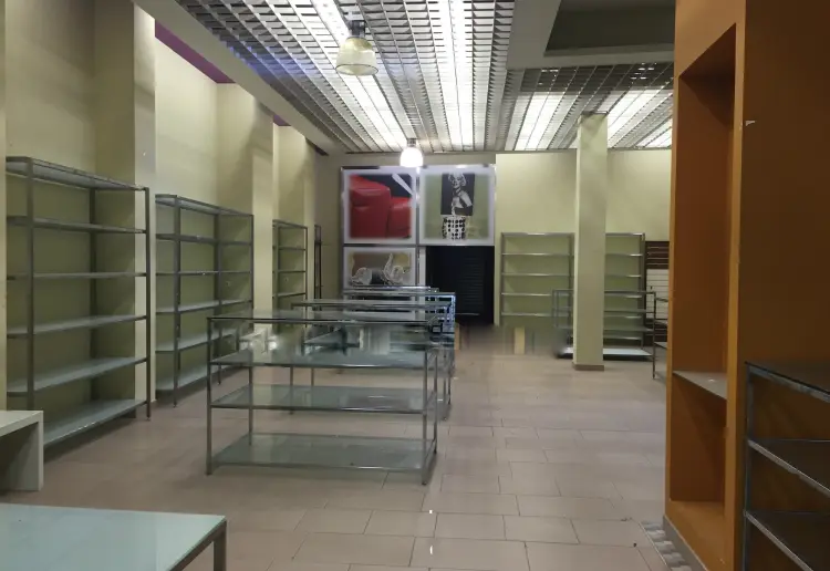 Gran local comercial