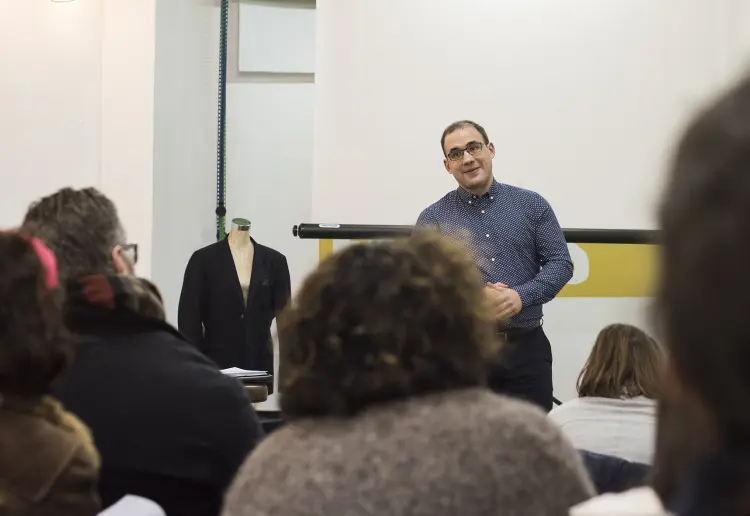 Sala para eventos y grandes reuniones.