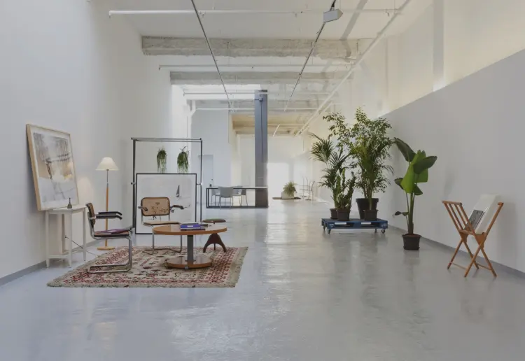 Be part of the Barcelona´s prestigious art community