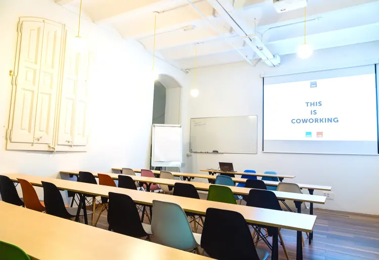 Sala de formación en Coworking Eixample