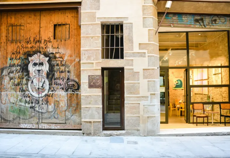 Beautiful space and front gallery to rent for events/ workshops/ conferences
