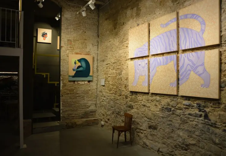 Beautiful space and front gallery to rent for events/ workshops/ conferences