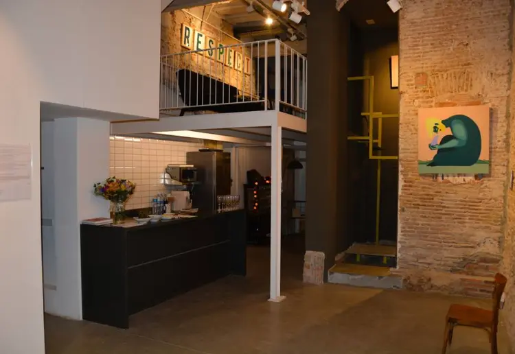 Beautiful space and front gallery to rent for events/ workshops/ conferences