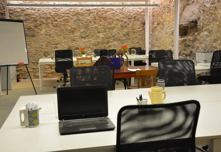 Beautiful space and front gallery to rent for events/ workshops/ conferences