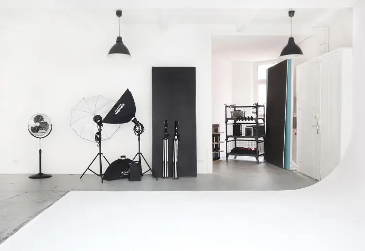 Bright Loft / Studio in Neukölln