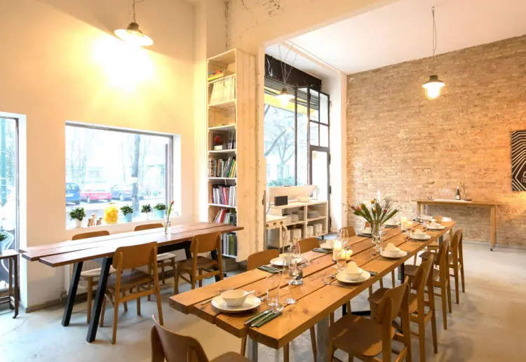 Urban Showroom with Kitchen  in Charlottenburg