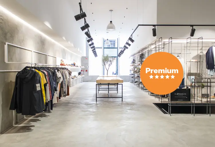 Pop up in Spacious Concept Store in downtown Lisboa/Chiado