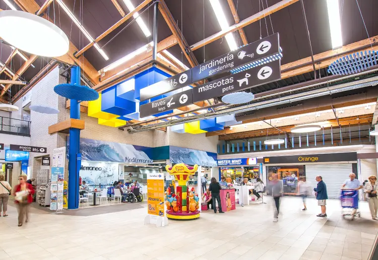 C.C. Carrefour Benidorm Finestrat bajo petición