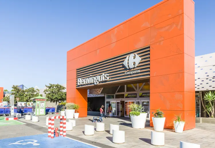 C.C. Carrefour Campanar bajo petición