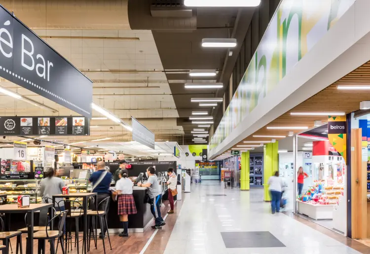 C.C. Carrefour Gran Sur bajo petición