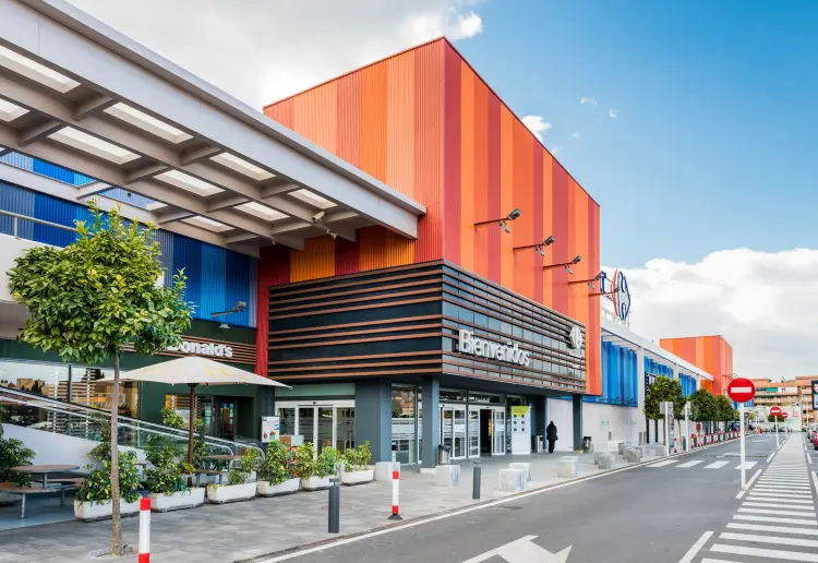 C.C. Carrefour Granada bajo petición