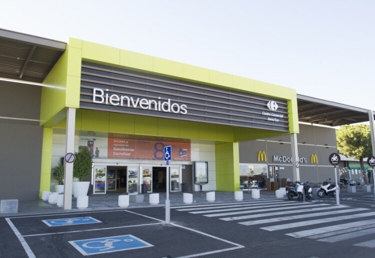C.C. Carrefour Jerez Sur bajo petición