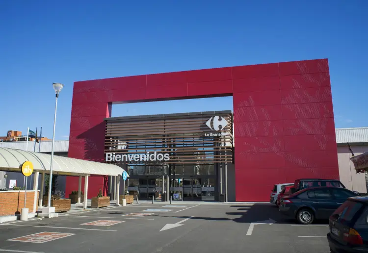 C.C. Carrefour La Granadilla bajo petición