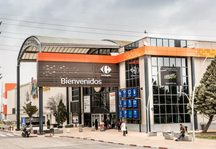 C.C. Carrefour Los Ángeles bajo petición