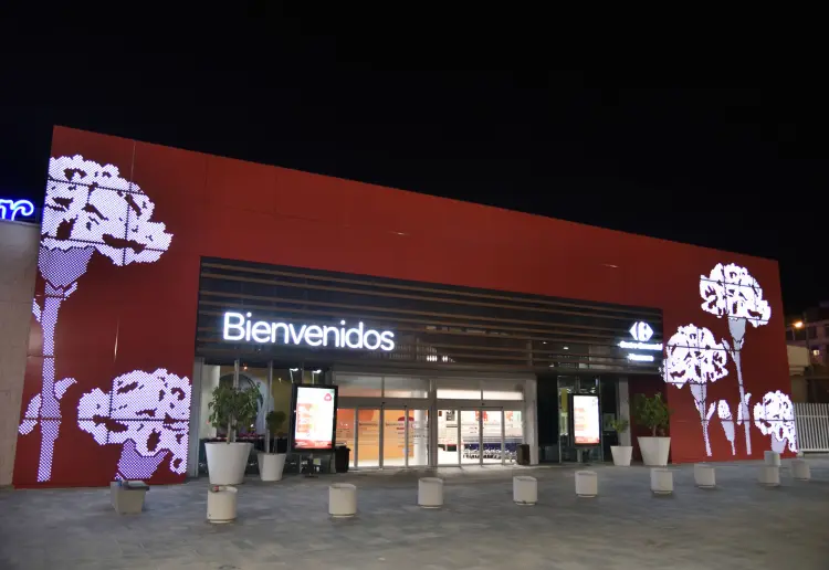 C.C. Carrefour Macarena bajo petición