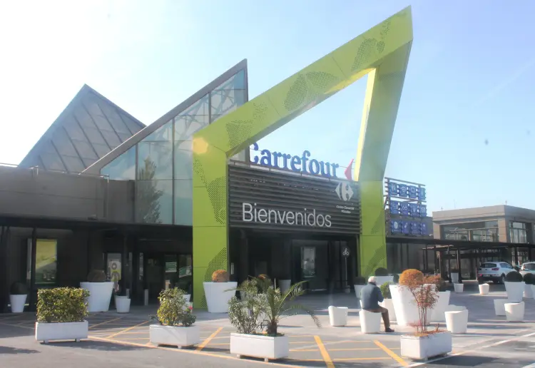 C.C. Carrefour Móstoles bajo petición