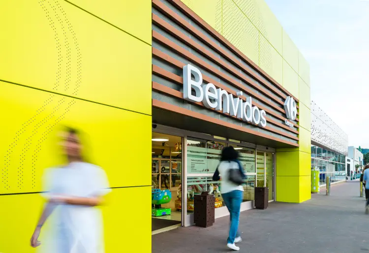 C.C. Carrefour Ourense bajo petición
