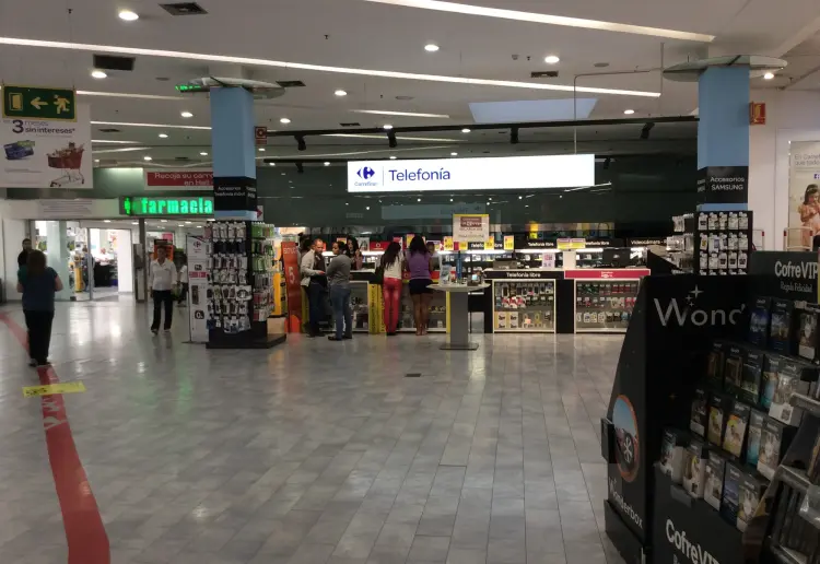 C.C. Carrefour Pamplona bajo petición